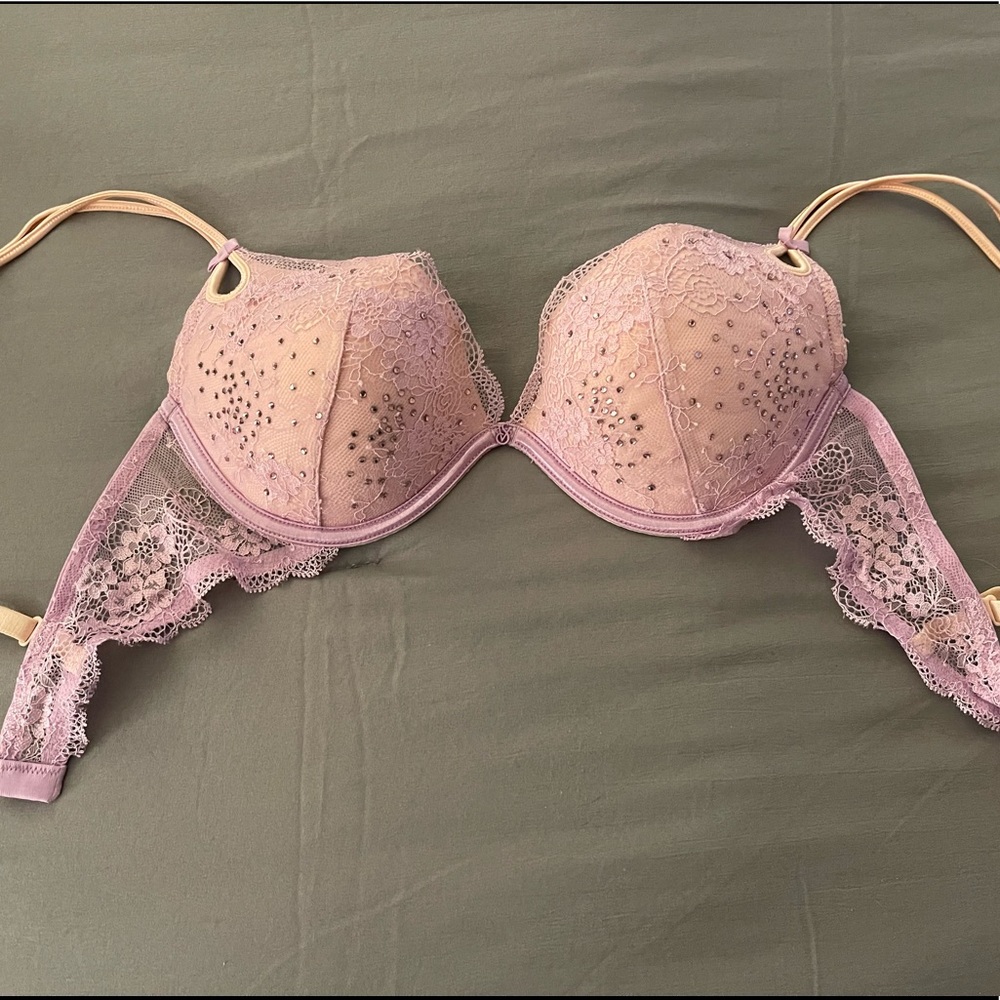 Victoria’s Secret Bra